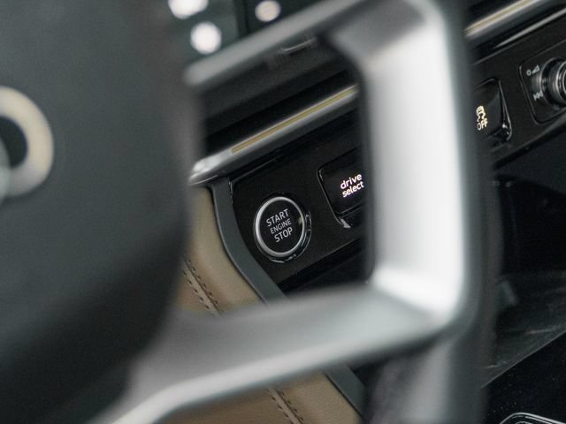 Used 2025 Audi Q5 Premium Plus w/ Premium Plus AWD/4WD image 28
