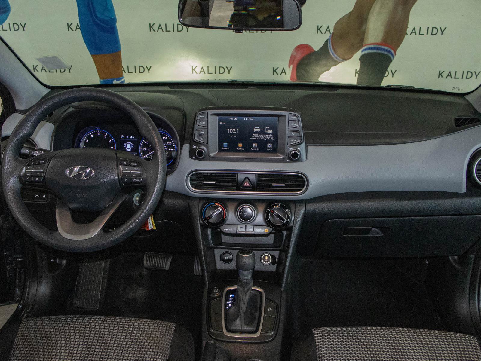 Used 2019 Hyundai Kona SE image 3