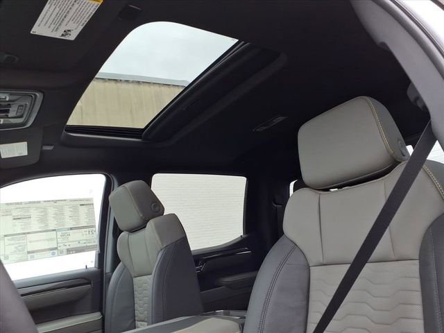 New 2026 Chevrolet Silverado 1500 ZR2 w/ Dark Appearance Package image 10