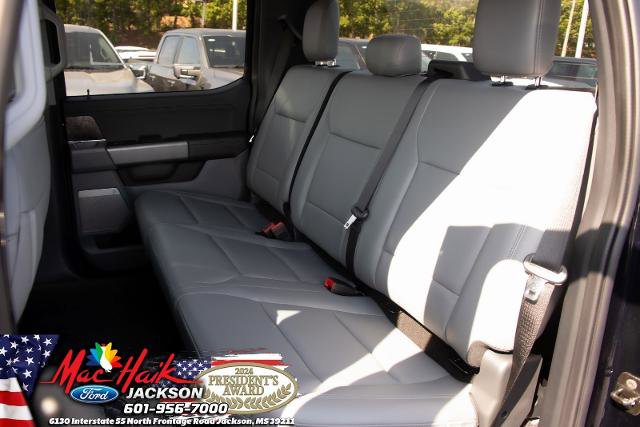 New 2025 Ford F150 Lightning Flash image 13