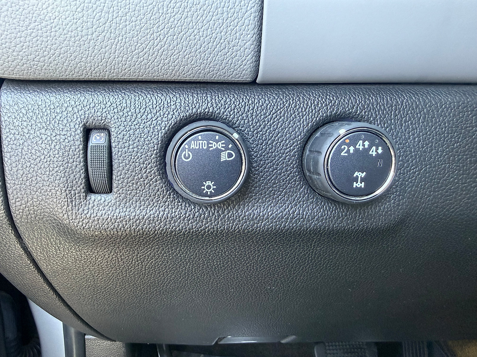 Used 2018 Chevrolet Colorado W/T w/ WT Convenience Package AWD/4WD image 33