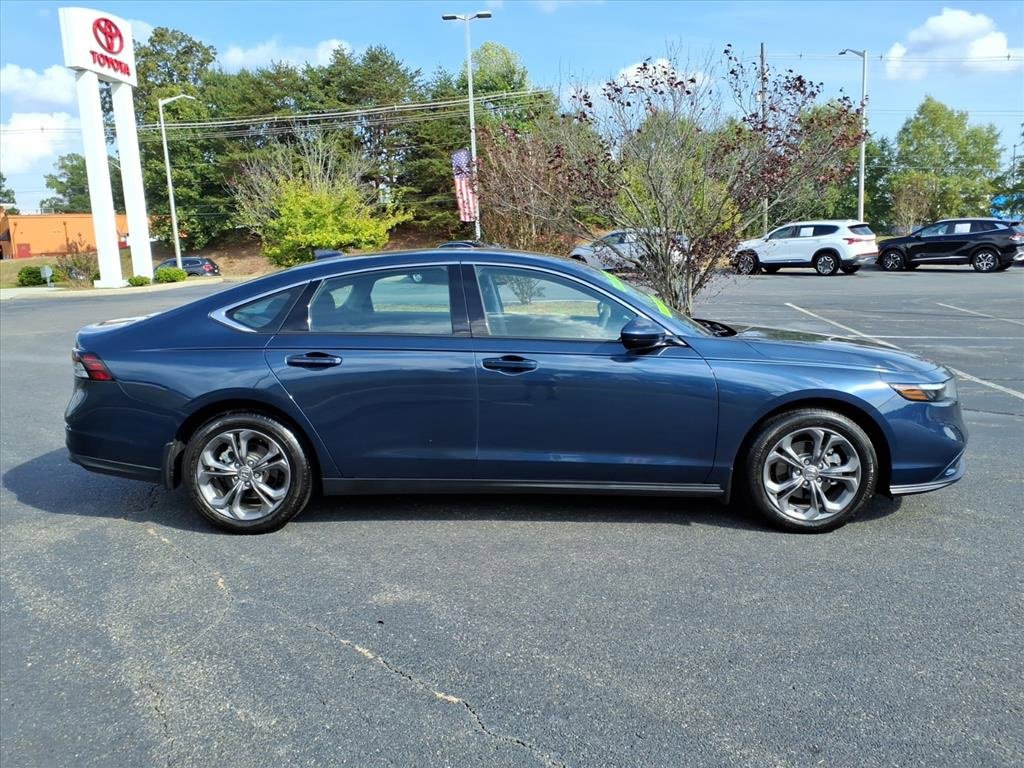 Used 2024 Honda Accord EX image 26