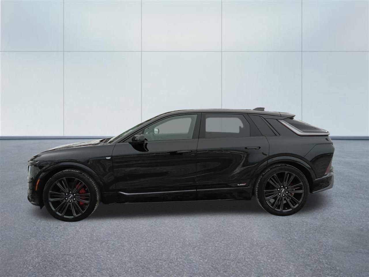 New 2026 Cadillac Lyriq V AWD/4WD image 2
