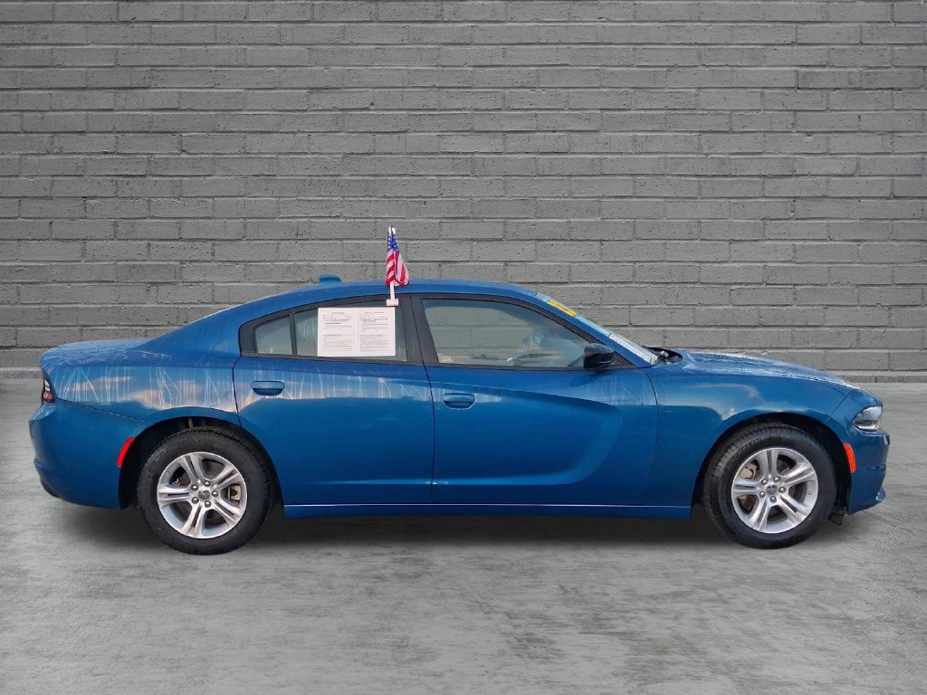 Used 2023 Dodge Charger SXT RWD image 11