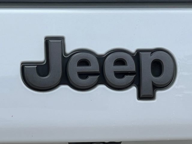 Used 2022 Jeep Cherokee Trailhawk w/ Sun, Sound & Nav Group AWD/4WD image 52