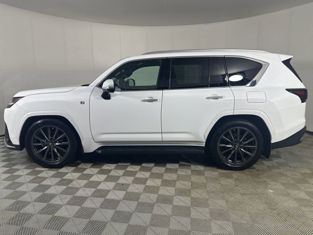Used 2024 Lexus LX 600 F Sport AWD/4WD image 3