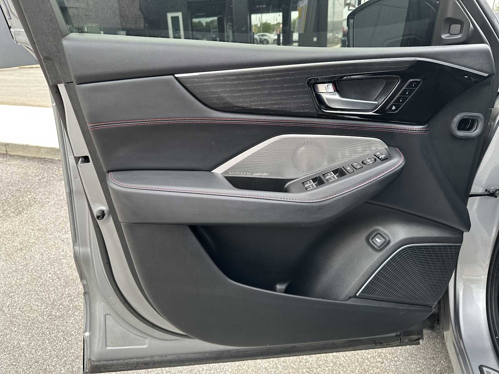 Used 2023 Acura MDX Type S image 14