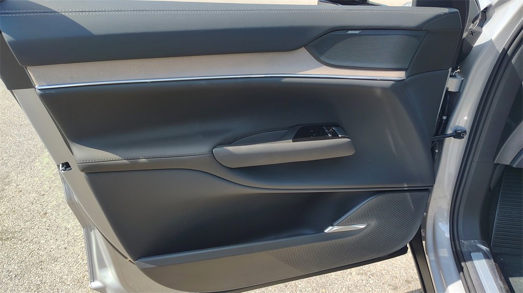 New 2025 Volvo EX90 Ultra image 9