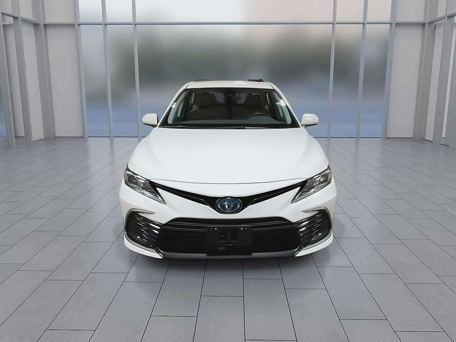 Used 2021 Toyota Camry LE FWD image 3