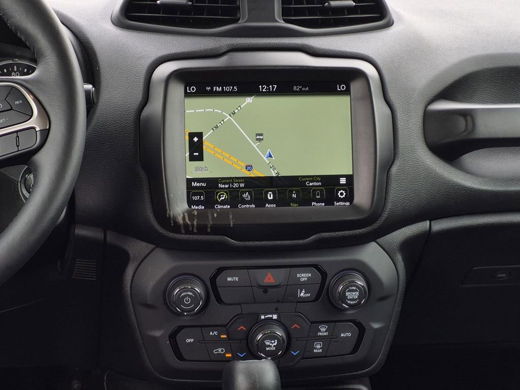 Used 2022 Jeep Renegade Latitude w/ Convenience Group AWD/4WD image 18