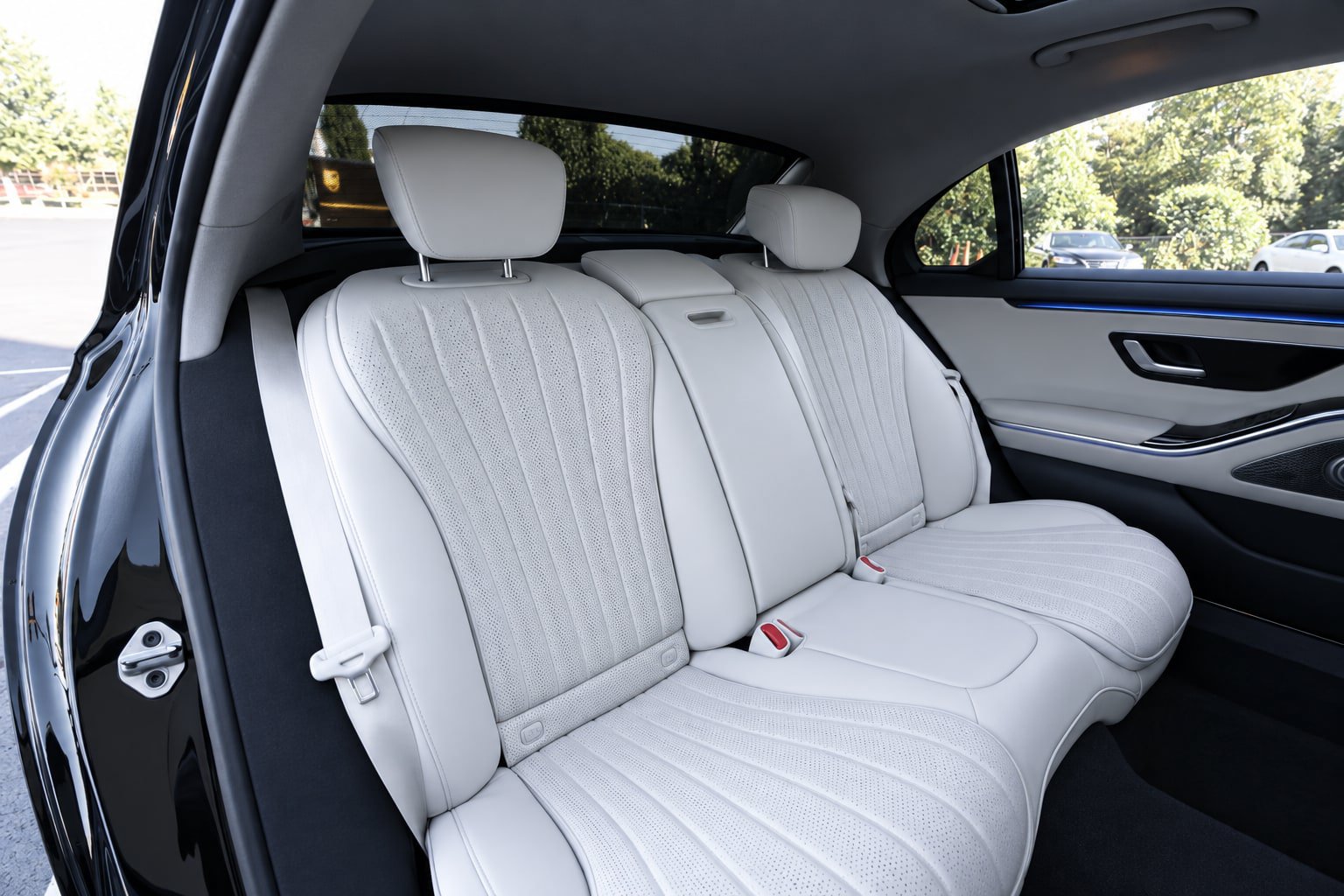 Used 2023 Mercedes-Benz S 500 4MATIC image 24