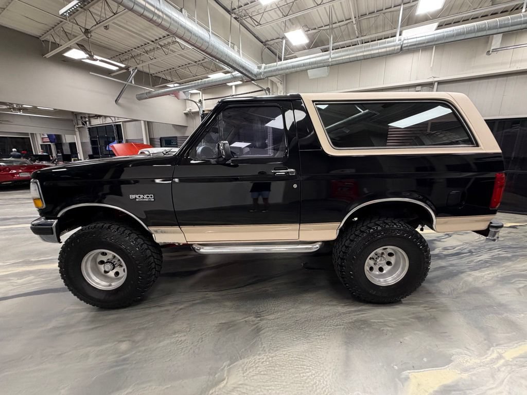 Used 1993 Ford Bronco Eddie Bauer AWD/4WD image 37