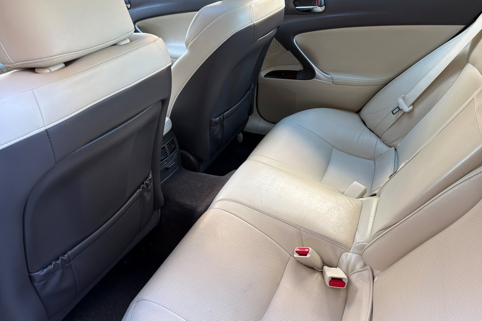Used 2012 Lexus IS 250 w/ Premium Pkg Value Edition RWD image 12