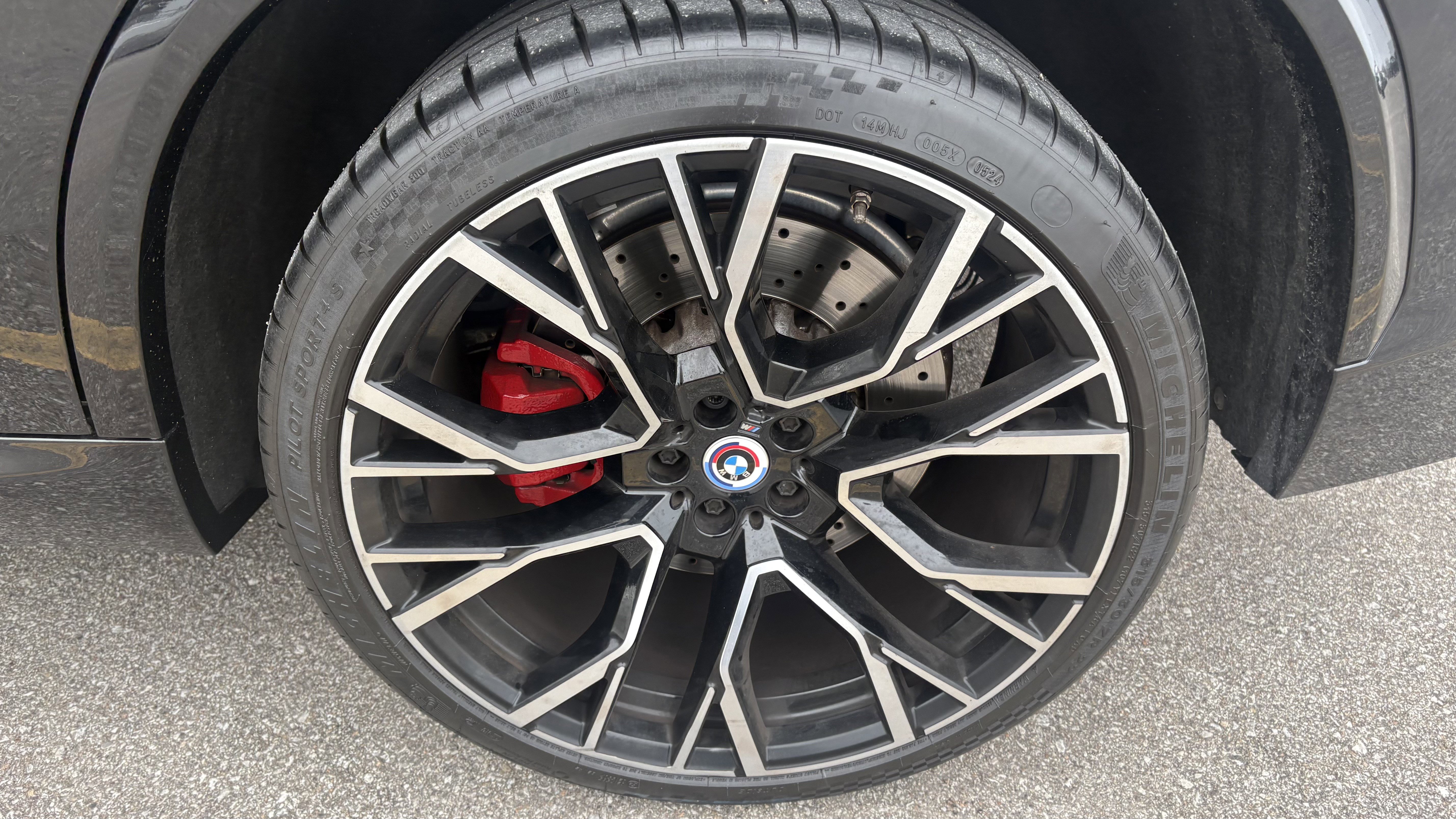 Used 2022 BMW X5 M w/ Competition Package 2 image 13