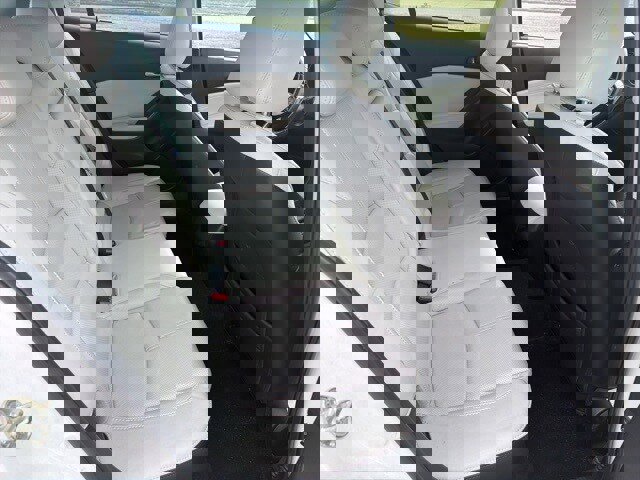 Used 2018 MAZDA MAZDA3 Grand Touring image 12