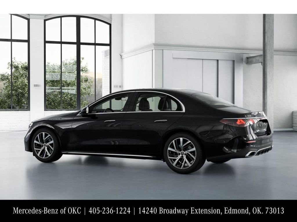 Used 2025 Mercedes-Benz E 350 Sedan image 31