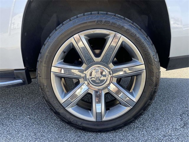 Used 2019 Cadillac Escalade Premium Luxury image 10