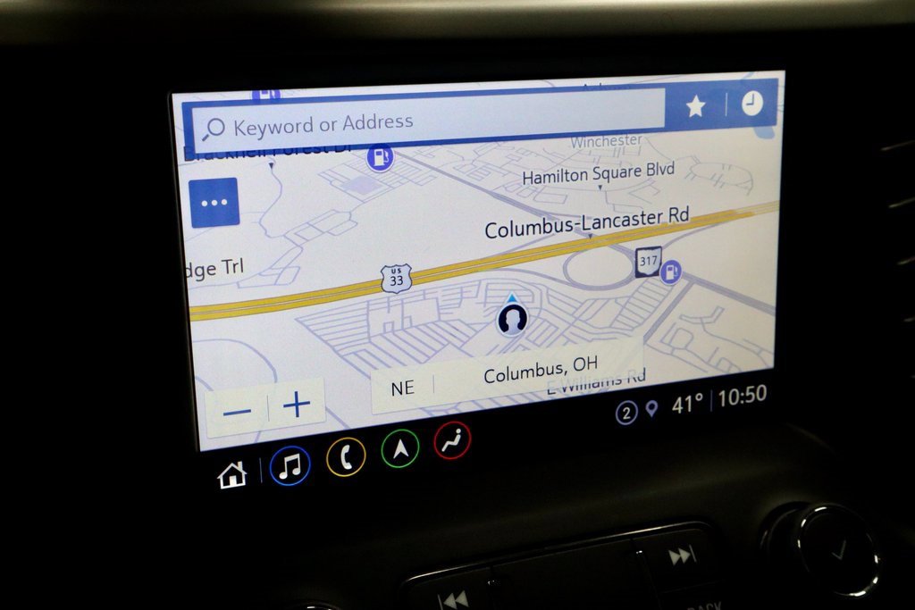 Used 2023 GMC Acadia SLT w/ LPO, Floor Liner Package image 5