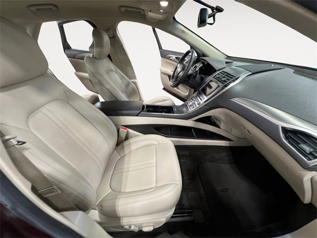Used 2017 Lincoln MKZ Premiere image 15