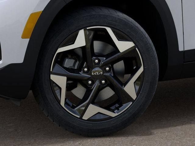 New 2025 Kia Seltos EX AWD/4WD image 13