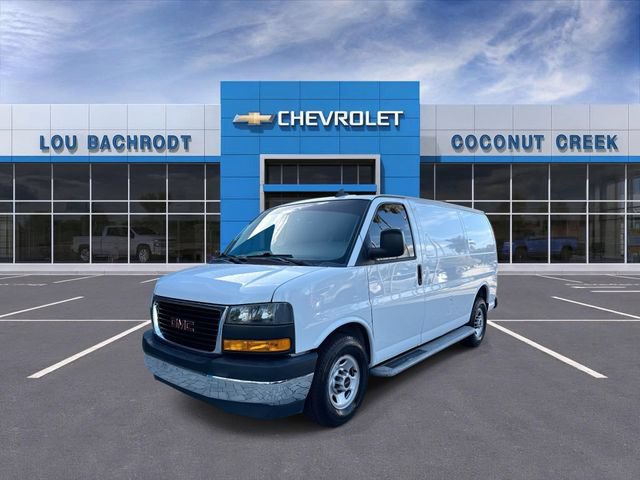 Used 2019 GMC Savana 2500 w/ Driver Convenience Package RWD image 4