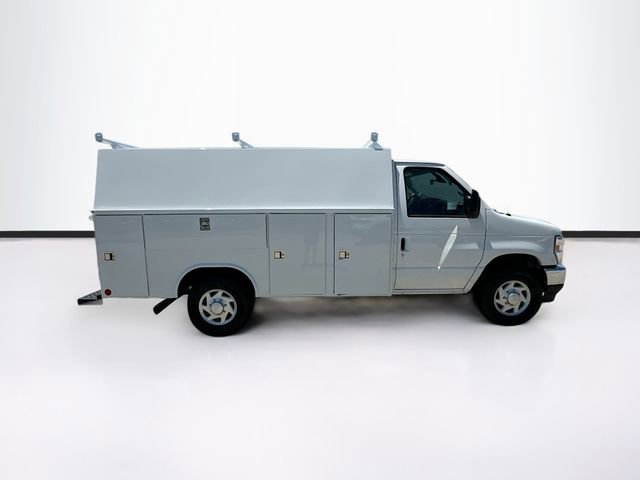 New 2026 Ford E-350 and Econoline 350 Super Duty w/ Power Equipment Group image 12