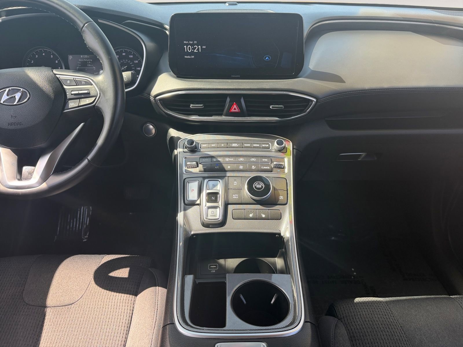 Used 2023 Hyundai Santa Fe SEL FWD image 11