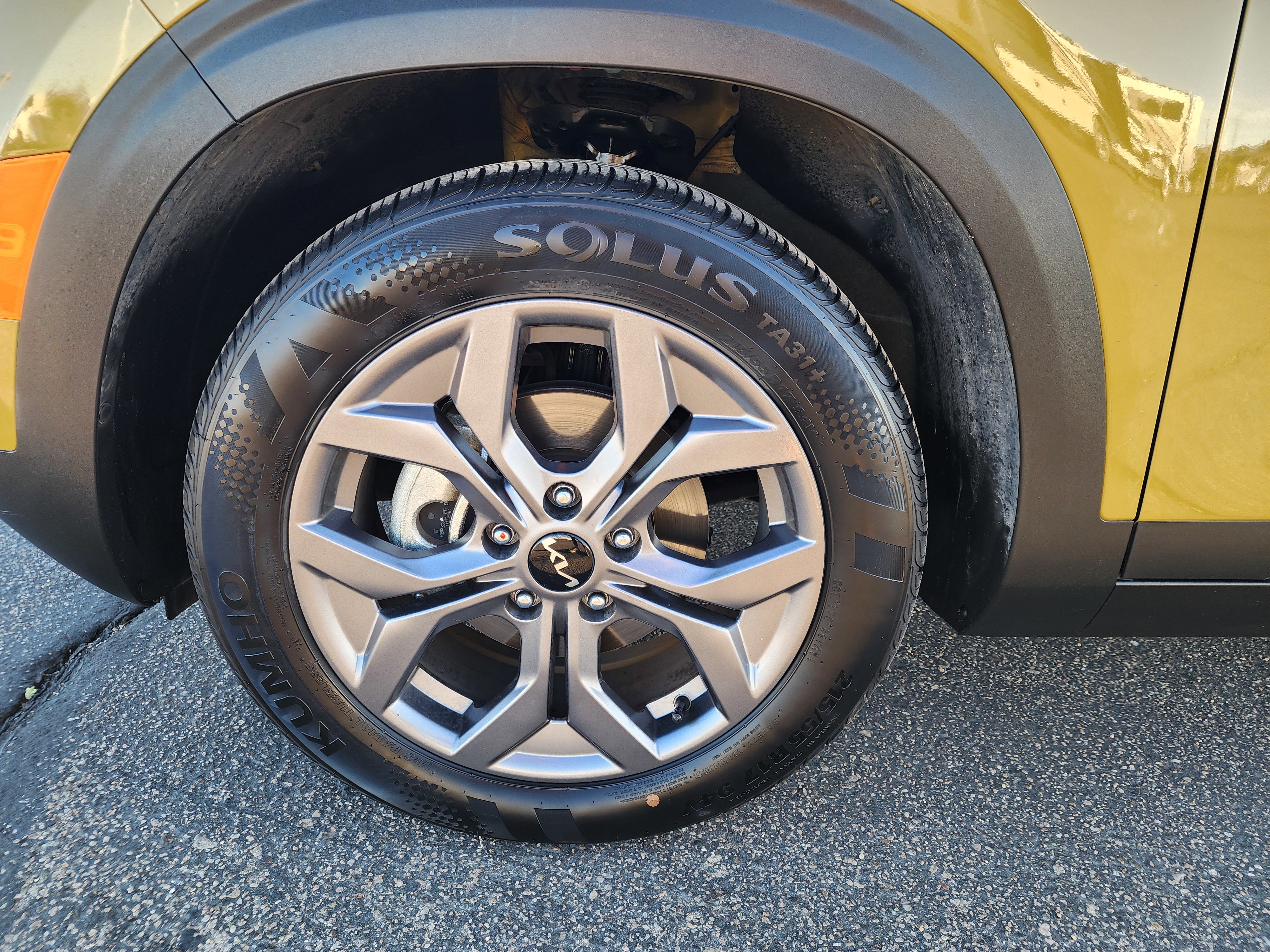 Used 2024 Kia Seltos S FWD image 9