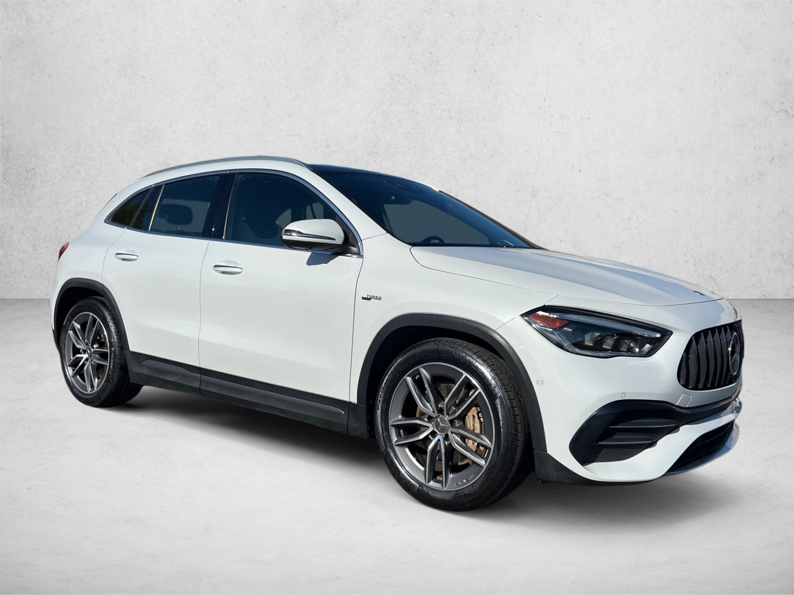 Used 2021 Mercedes-Benz GLA 35 AMG 4MATIC video 3