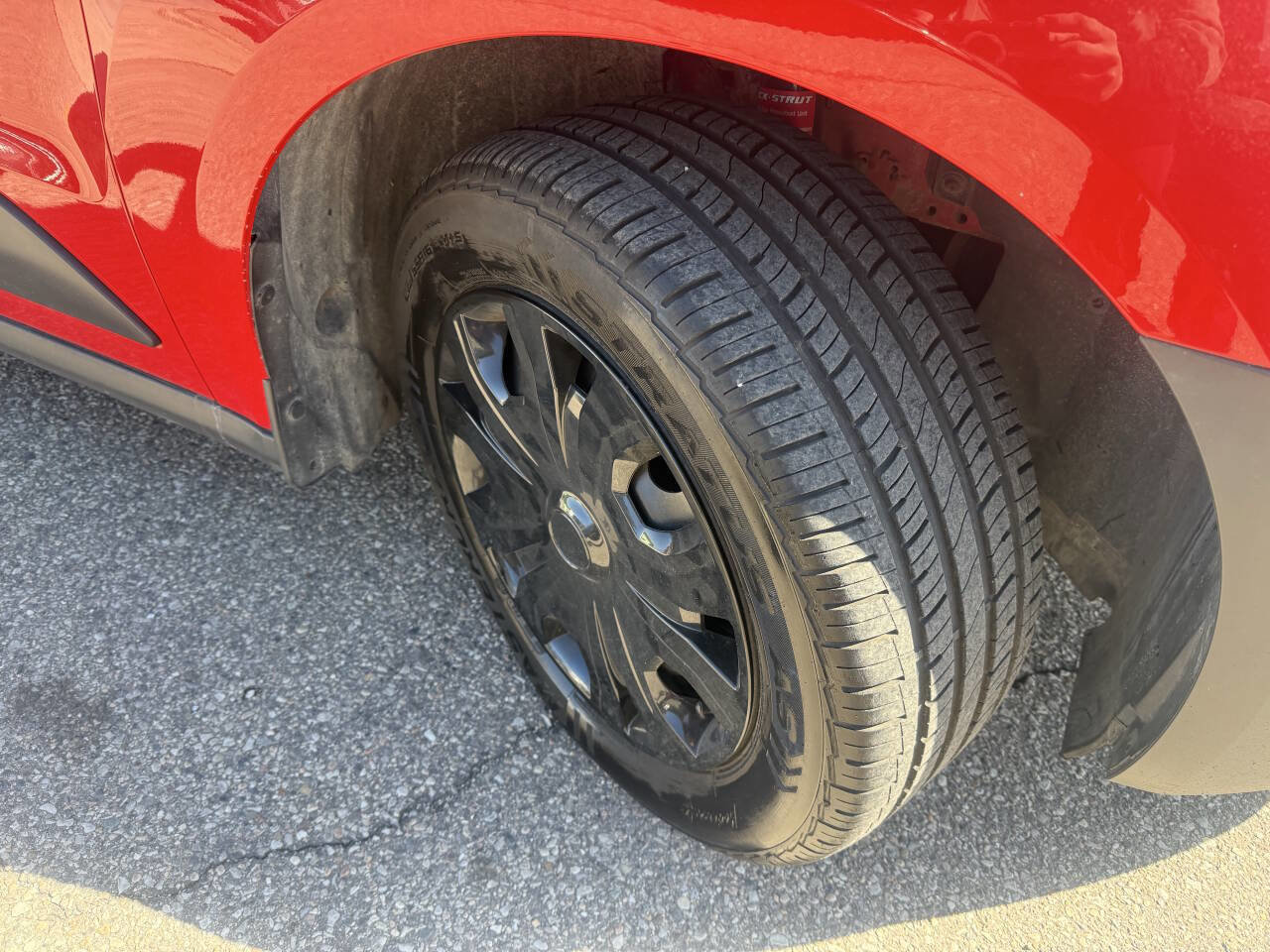 Used 2017 Ford Transit Connect XL image 6