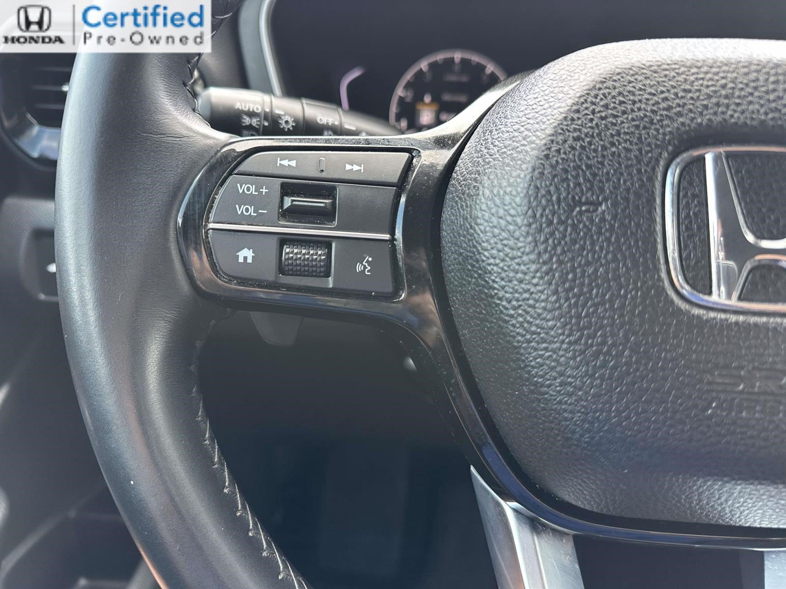Certified 2023 Honda Pilot EX-L image 13