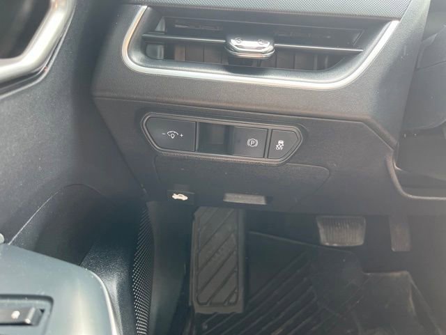 Used 2025 Kia K4 FWD image 26
