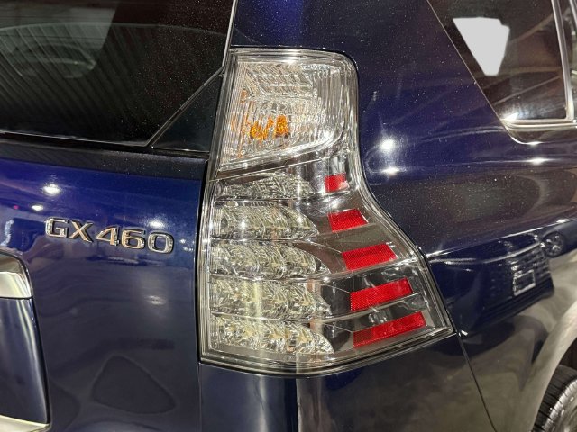 Certified 2023 Lexus GX 460 Premium w/ Premium Package AWD/4WD image 12