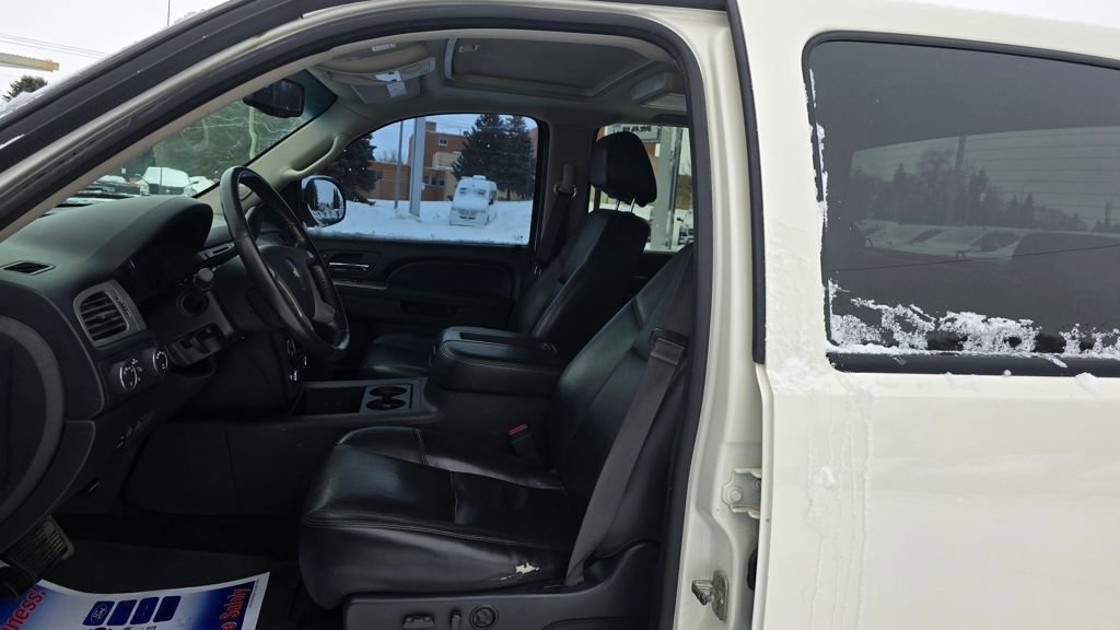 Used 2013 Chevrolet Silverado 1500 LTZ w/ LTZ White Diamond Edition image 14