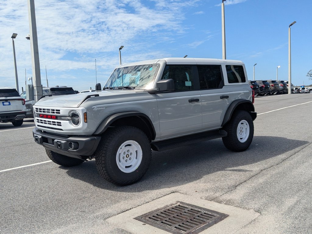 New 2026 Ford Bronco Heritage Edition AWD/4WD image 8