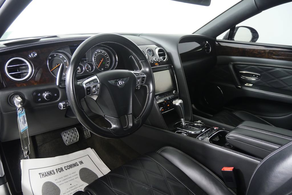Used 2016 Bentley Flying Spur W12 image 12