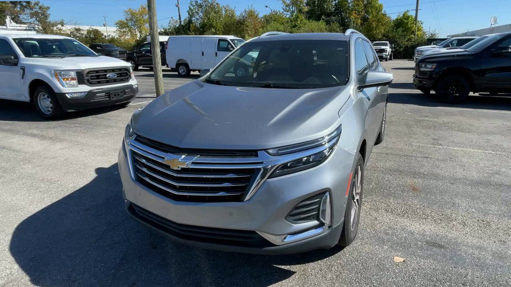 Used 2024 Chevrolet Equinox Premier AWD/4WD image 5