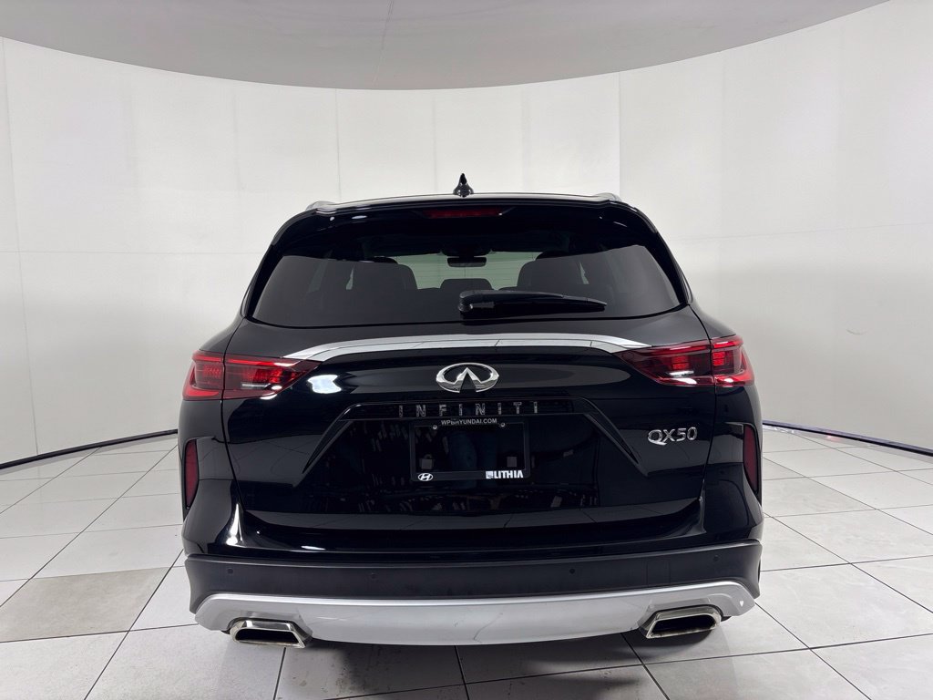 Used 2023 INFINITI QX50 Luxe FWD image 4