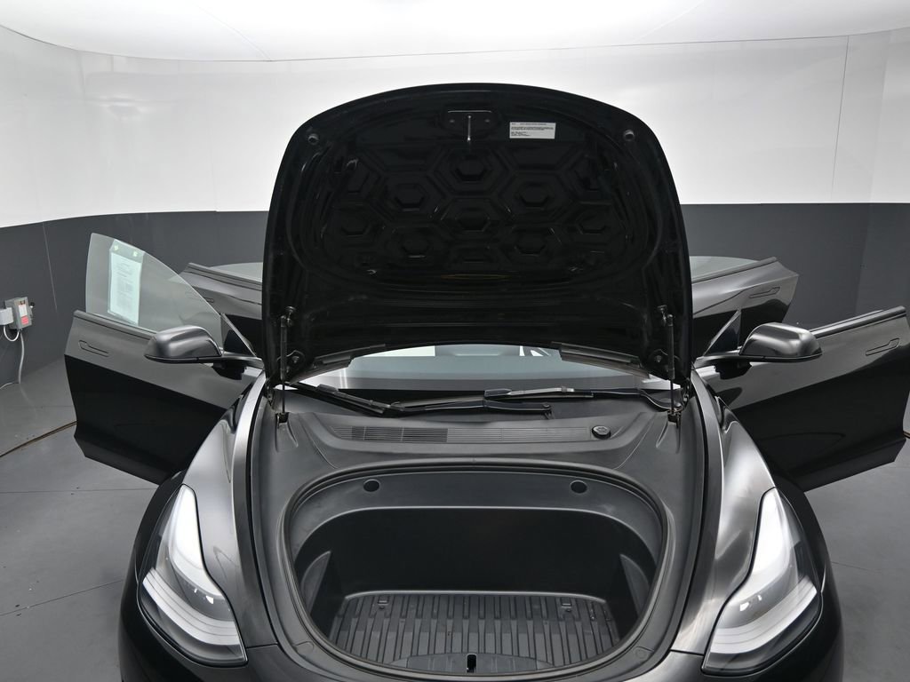 Used 2023 Tesla Model 3 Standard Range RWD image 37