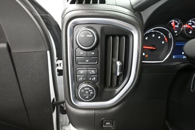 Used 2023 Chevrolet Silverado 3500 LT w/ Convenience Package AWD/4WD image 36