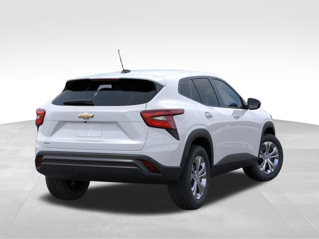 New 2026 Chevrolet Trax LS image 4