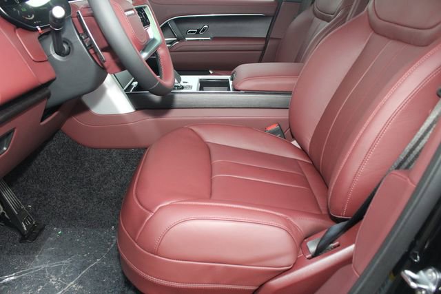 New 2026 Land Rover Range Rover SE image 20
