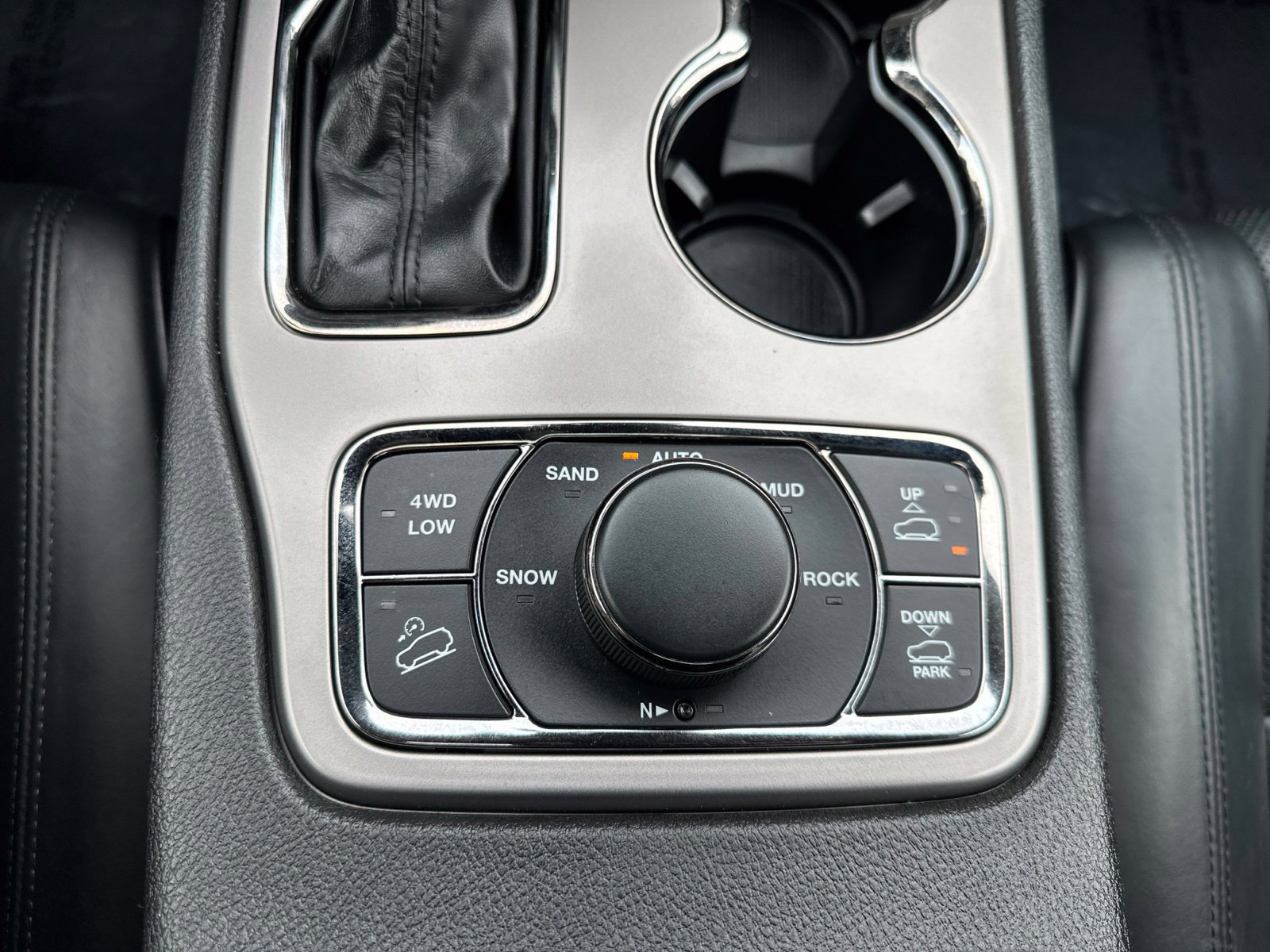 Used 2021 Jeep Grand Cherokee High Altitude AWD/4WD image 63