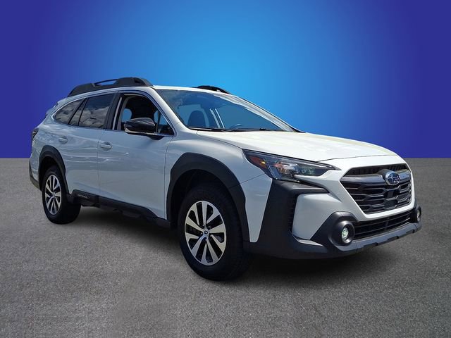 Certified 2025 Subaru Outback Premium image 3