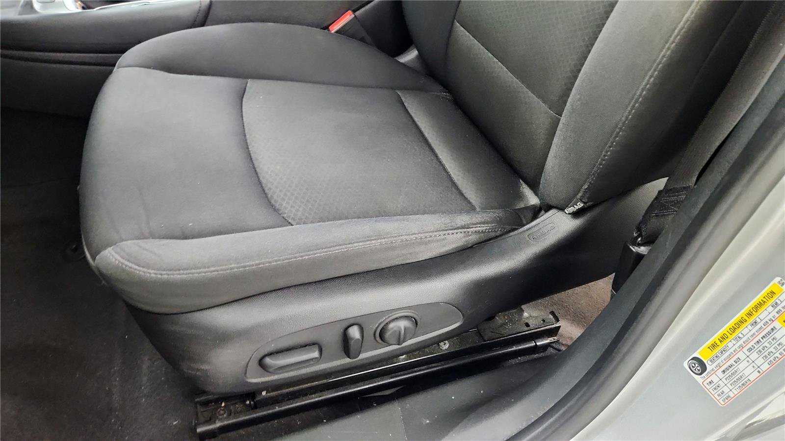 Used 2016 Chevrolet Malibu LT image 23