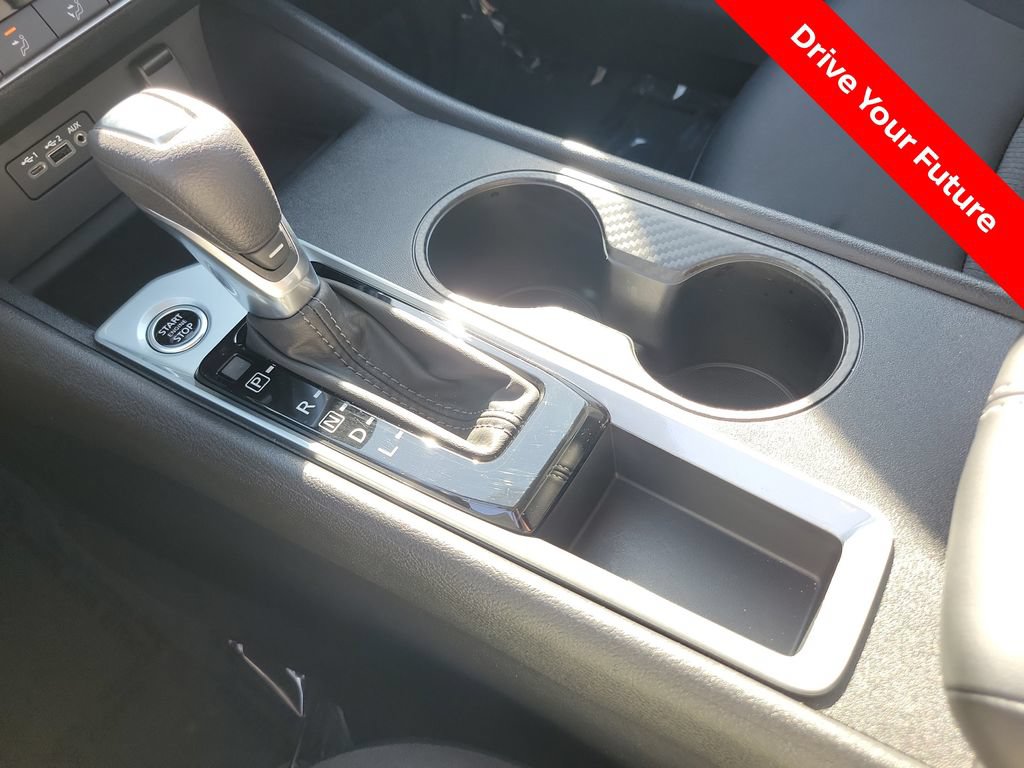 Certified 2025 Nissan Altima 2.5 S FWD image 17