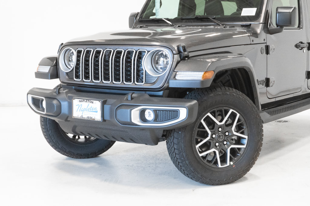 New 2027 Jeep Wrangler Unlimited Sahara AWD/4WD image 2