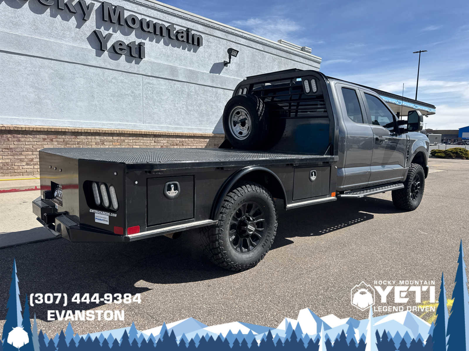 Used 2023 Ford F350 XL w/ Snow Plow Prep Package AWD/4WD image 3
