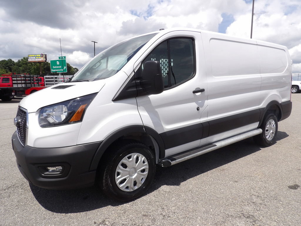 Used 2025 Ford Transit 250 Low Roof w/ Exterior Upgrade Package RWD image 3
