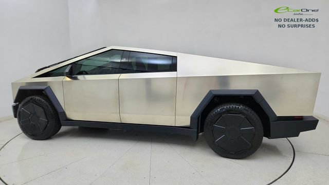 Used 2024 Tesla Cybertruck Cyberbeast AWD/4WD image 4